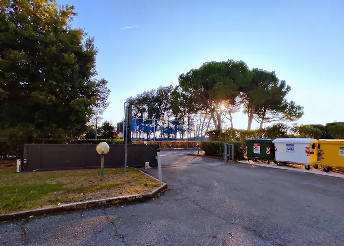 Functional With Balcony Бибионе